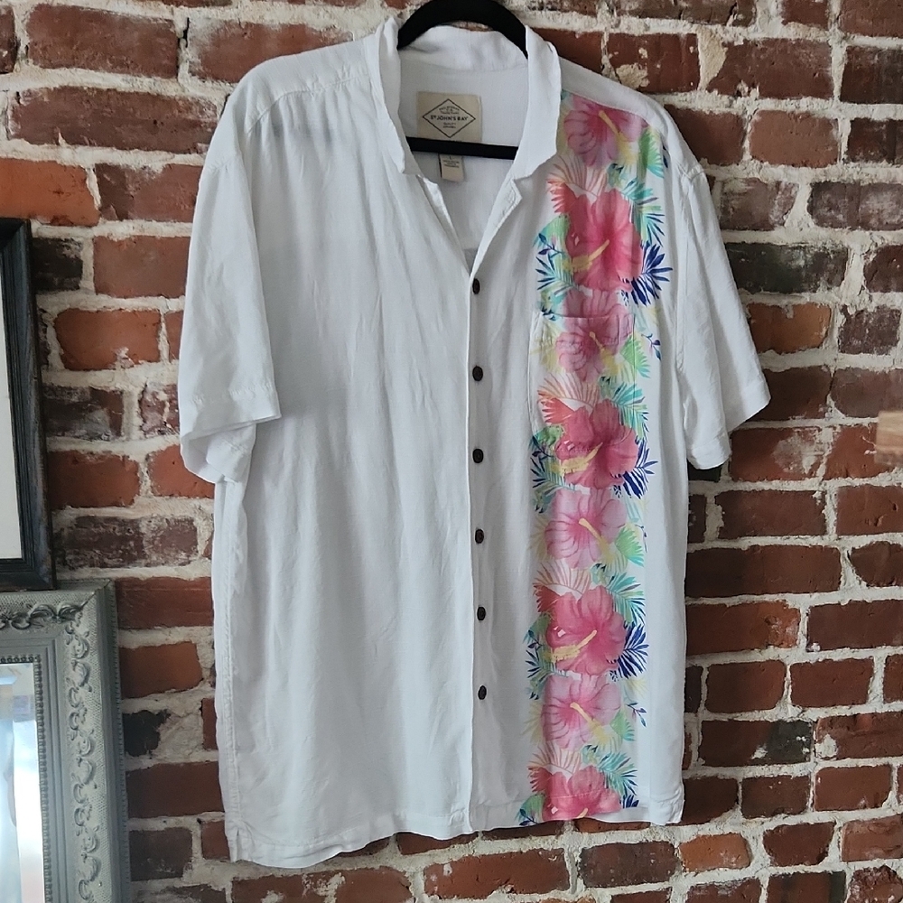 St. John's Bay White Floral Men's Shirt